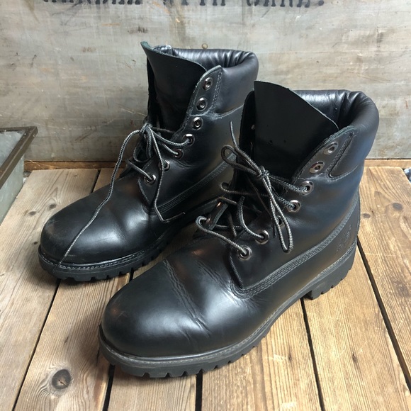 solid black timberlands